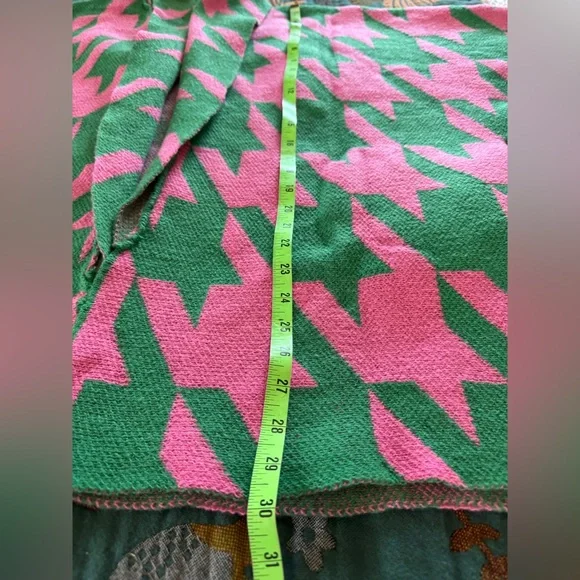 Green and Pink knit kimono by Do everything in Love one size NWT - Picture 9 of 9